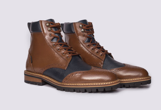 Botín Brogue casual verloois de piel tan con agujetas y suela de hule
